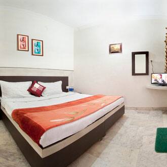 Hotel Suryam Palace, Agra 3